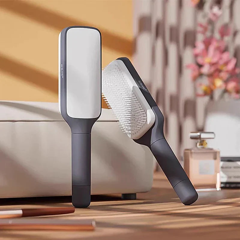 Self-Cleaning Rotating Hairbrush - Magic Market